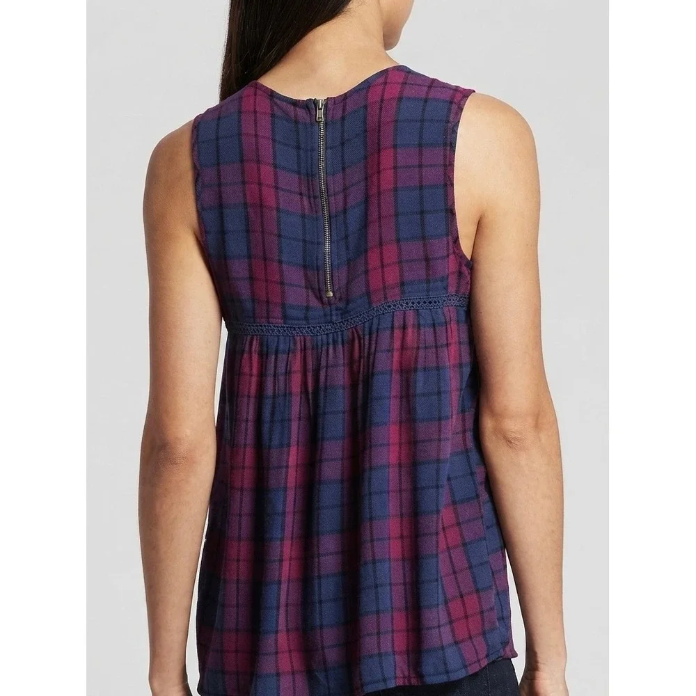 Knox Rose Purple Blue Plaid Sleeveless Crochet Trim Blouse Top Size Small - Picture 2 of 5